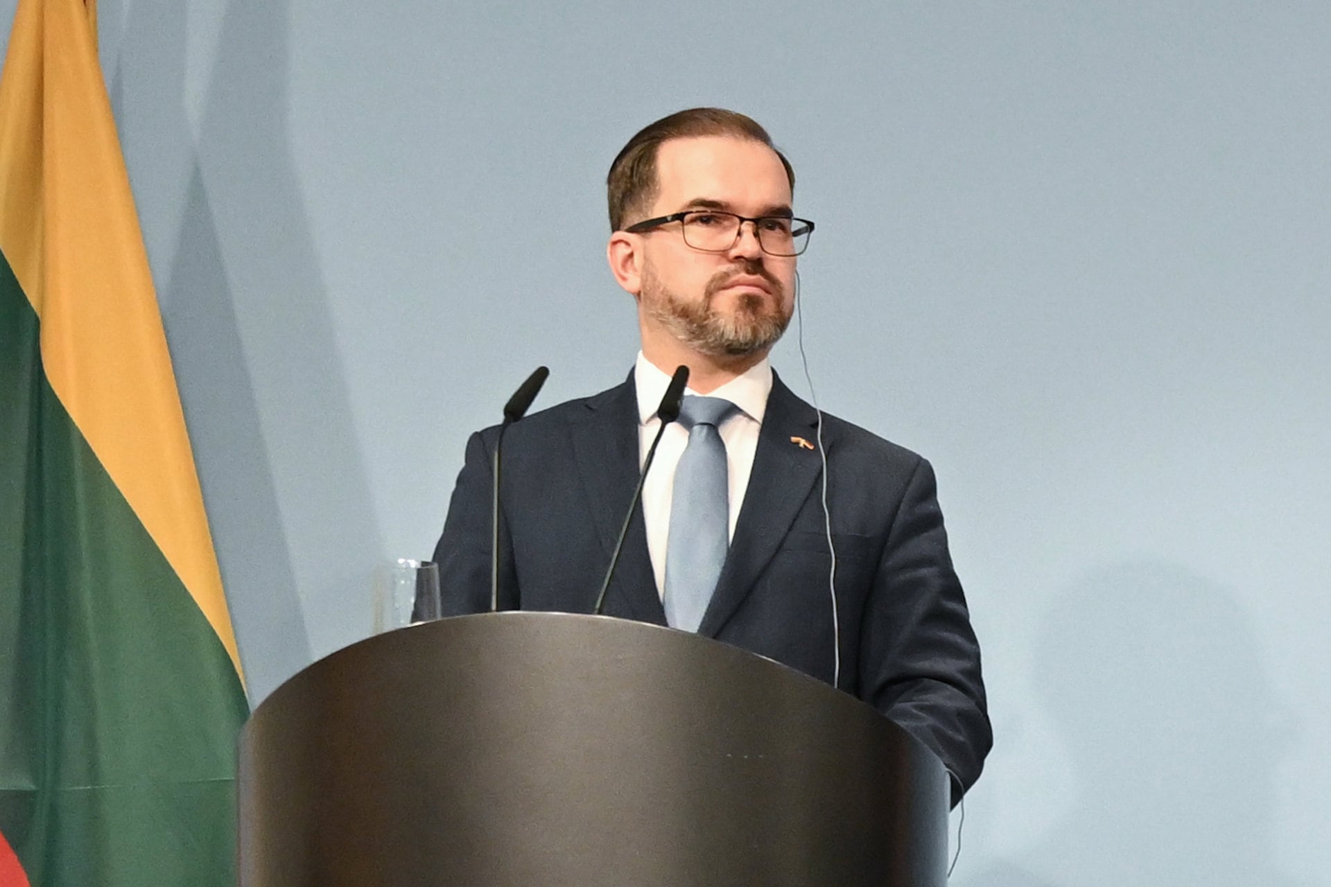 26/01/2026 FILED - 26 January 2026, Berlin: FILE PHOTO - Lithuanian Minister of Defense Robertas Kaunas attends a press conference in Berlin. Photo: Britta Pedersen/dpaPOLITICA INTERNACIONALBritta Pedersen/dpa
