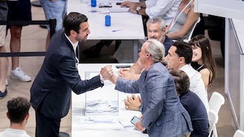 AMP. Enrique Riquelme: "Enhorabuena a Florentino, esto no es el final, es el principio"