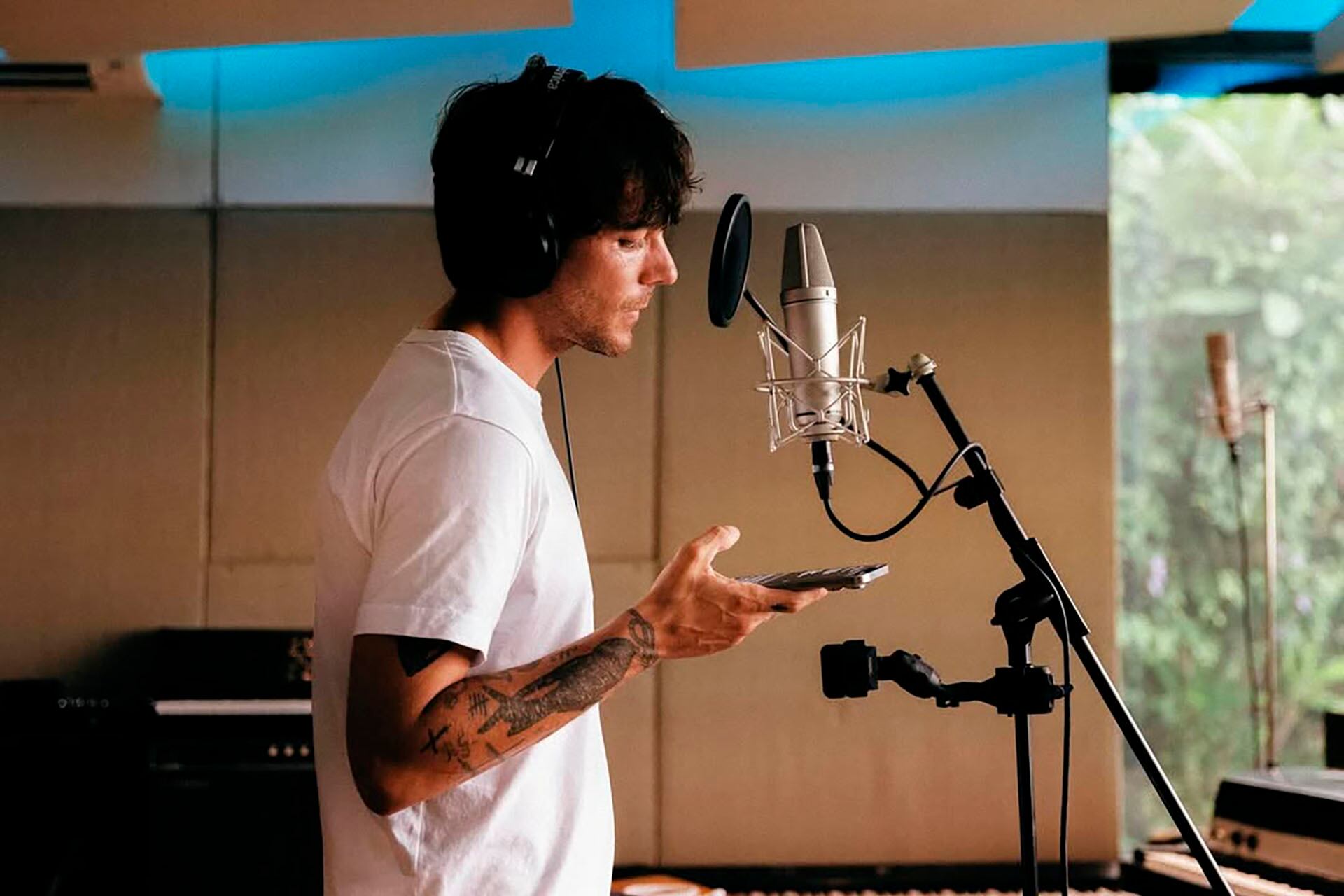 Durante tres semanas, Tomlinson se trasladó a Costa Rica y puso en marcha la producción de su tercer álbum solista (@louist91/Instagram)
