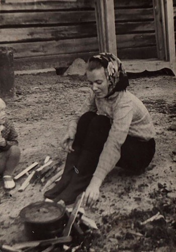 La madre de Natalia dio a luz cinco meses después de la explosión en Chernobyl. Se enteró de lo ocurrido mucho más tarde porque el gobierno soviético minimizaba los impactos de la radiación en humanos