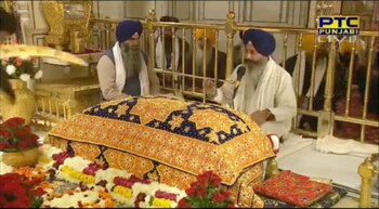 Momento en que un extraño