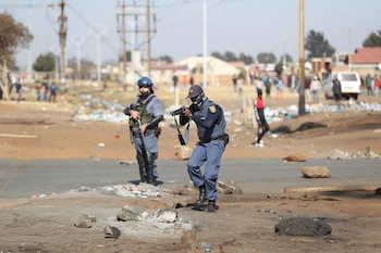 La violencia se extiende por