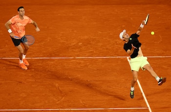 Horacio Zeballos y Marcel Granollers en acción en Roland Garros (Fuente: REUTERS/Lisi Niesner)