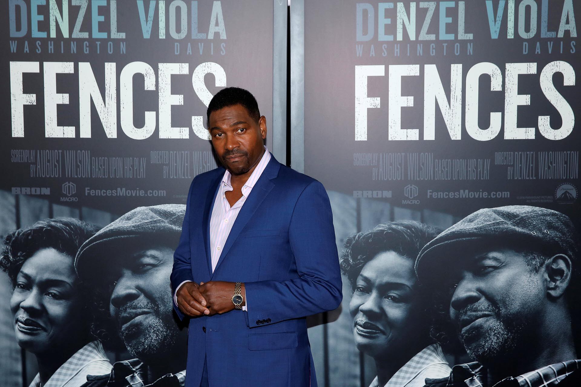 Mykelti Williamson se casó con la actriz Sondra Spriggs, con quien comparte tres hijas.