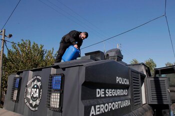 Un oficial de la PSA