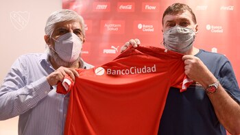 Falcioni firmó hasta fines del