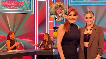 Duas mulheres sorridentes. Ao fundo, as mesmas mulheres são colocadas com o microfone e o logo da TV Magaly. O círculo mostra uma garota com um telefone celular.