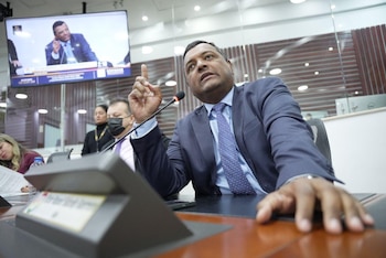 El representante Víctor Manuel Salcedo denunció el riesgo de que el Multicampus de la Ladera se convierta en el mayor elefante blanco educativo del país - crédito Prensa Víctor Salcedo