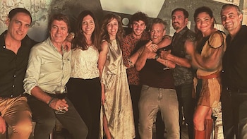 Parte del elenco de la