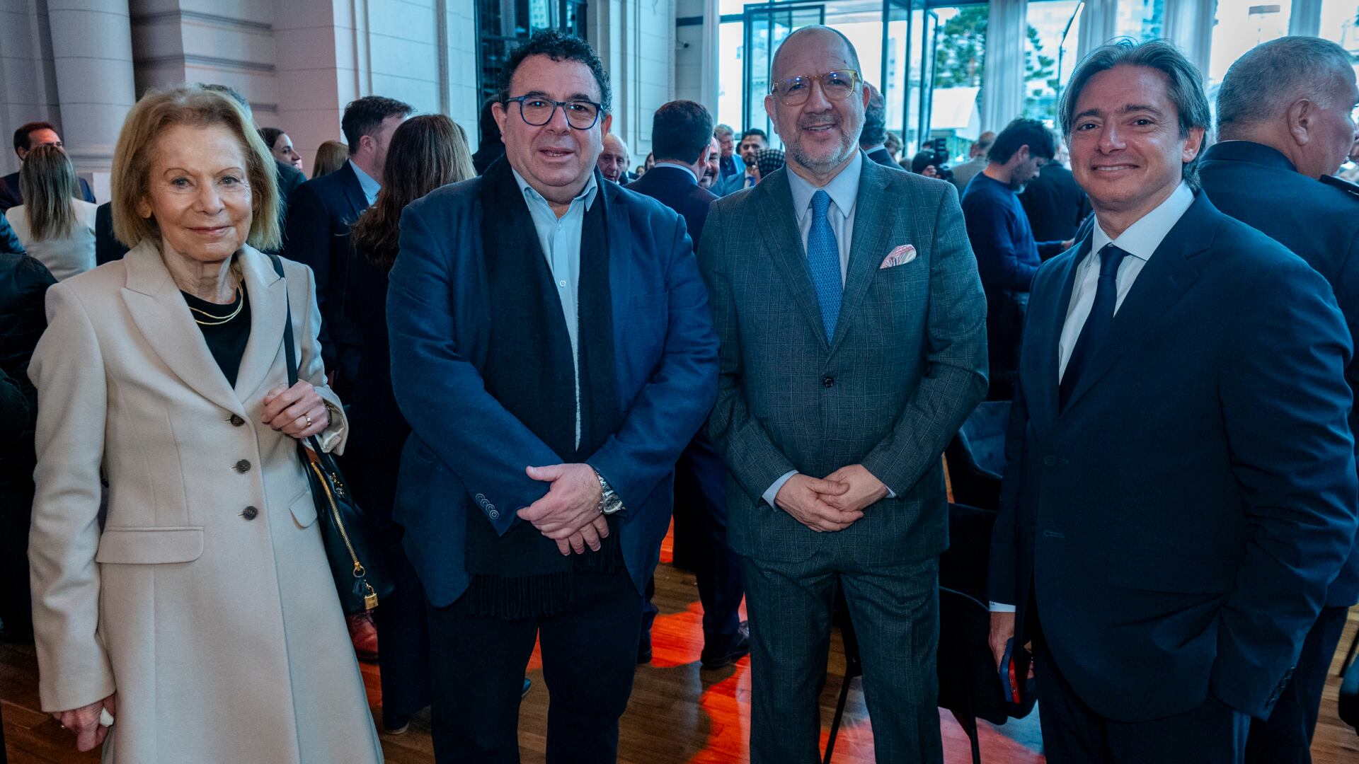 Inés Weinberg de Roca, jueza del Tribunal Superior de Justicia de la Ciudad de Buenos Aires; Ernesto Tulbovitz Dembovich, ministro Consejero de la embajada de Uruguay, Fabián Perechodnik; y Christian Asinelli, vicepresidente Corporativo de Programación Estratégica de CAF -Banco de Desarrollo de América Latina