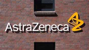 AstraZeneca baja más de un 7% entre rumores sobre una megafusión con Bristol Myers Squibb