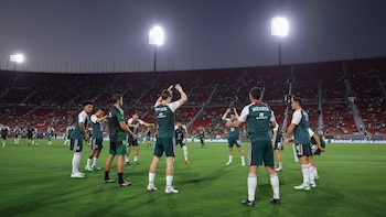 México vs Chile EN VIVO: Rafa Márquez sorprende con su once titular para el partido