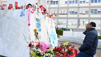 El papa sigue su tratamiento