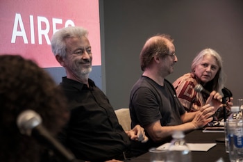 Diálogo de escritores y escritoras de la Argentina