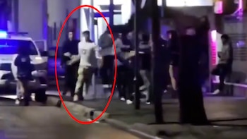 Horror en General Belgrano: lo golpearon a la salida del boliche y pelea por su vida