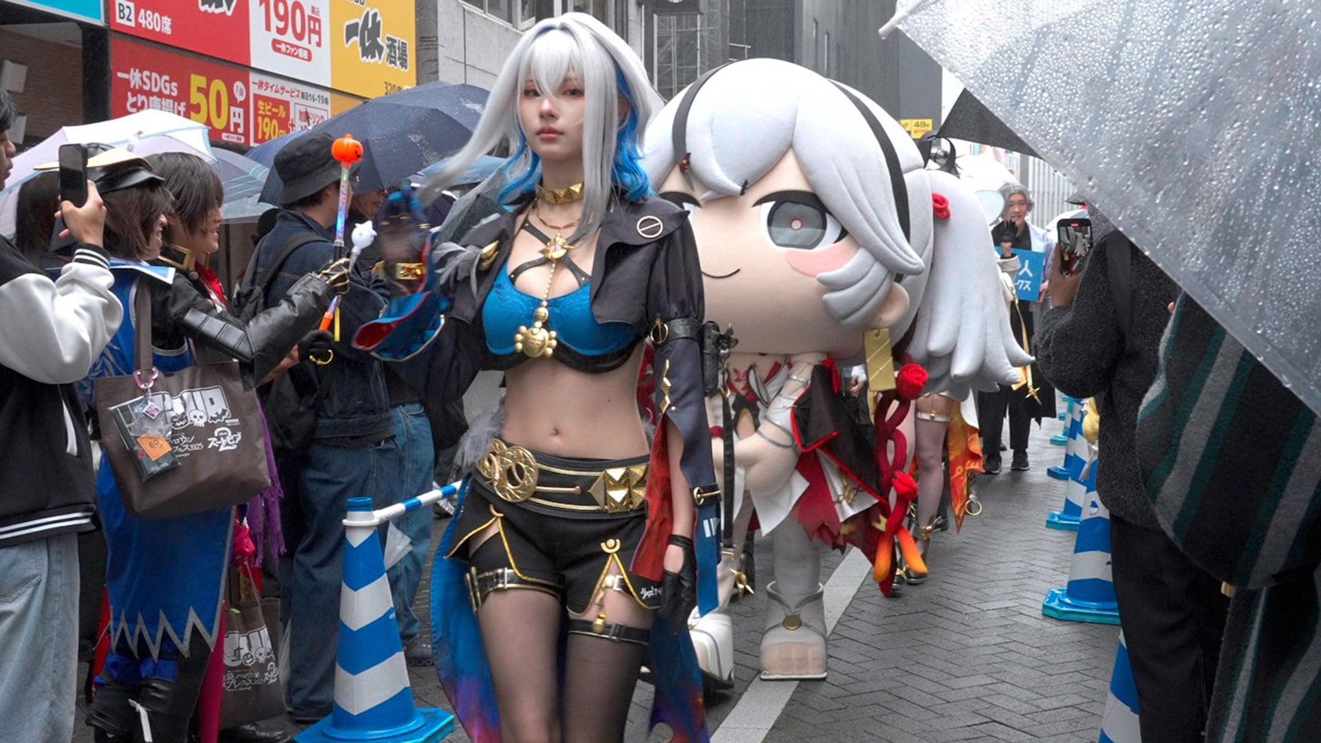 Tokio convirtió Halloween en una gran celebración de disfraces, maquillaje y cultura cosplay