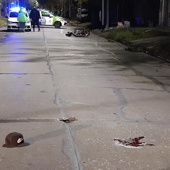 El efectivo, que iba vestido