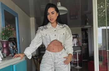 La influencer colombiana respondió a las inquietudes de sus seguidores, aseguró que sostiene todos los gastos de la niña - crédito Juliana Calderón / Instagram