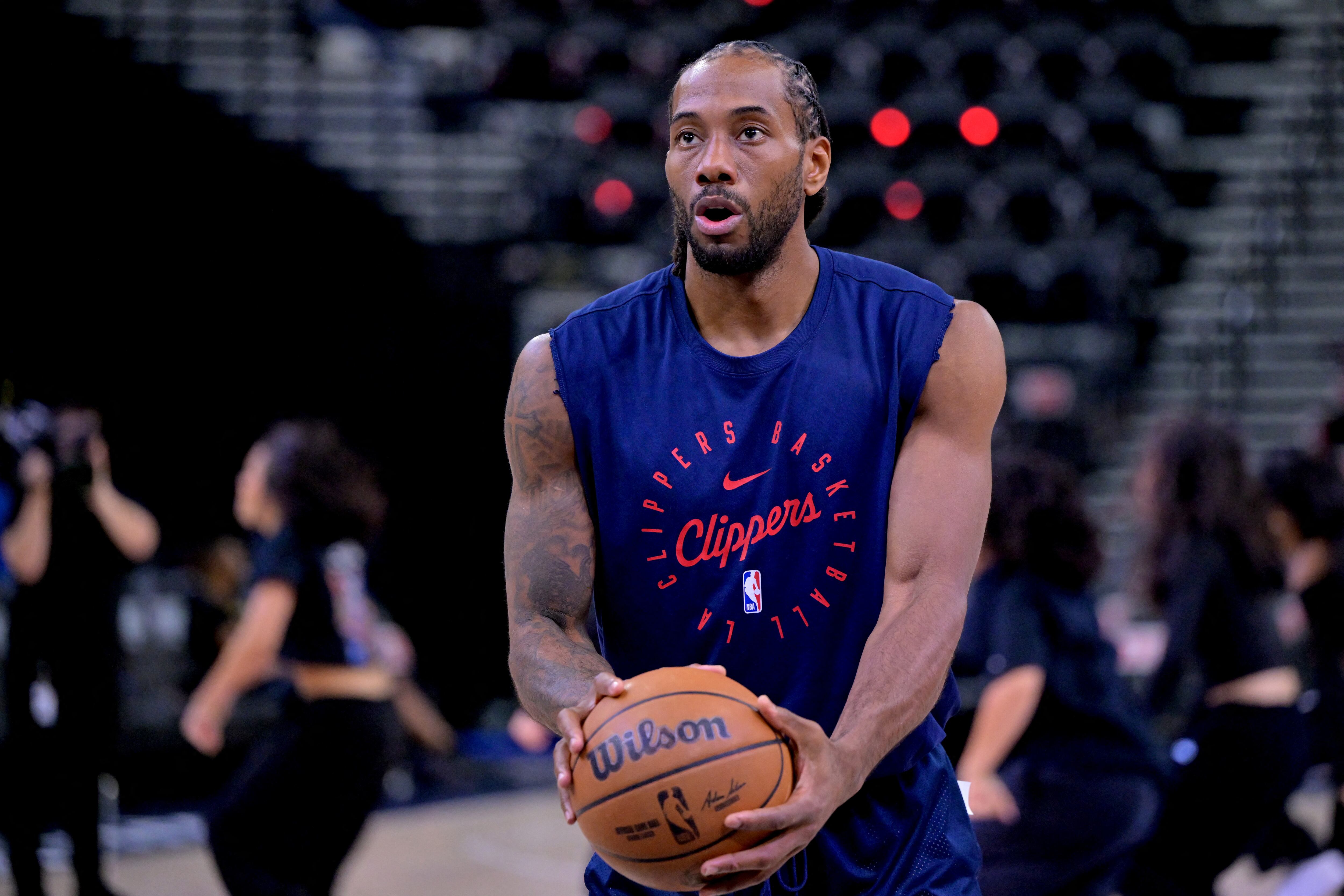 Kawhi Leonard quedó envuelto en un escándalo en la NBA (Crédito obligatorio: Jayne Kamin-Oncea-Imagn Images)