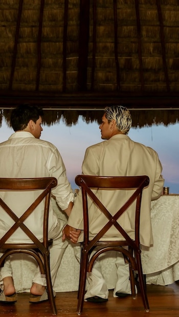 Kennys Palacios se casó con su novio después de 14 años de amor: la ceremonia íntima en una playa de Cancún