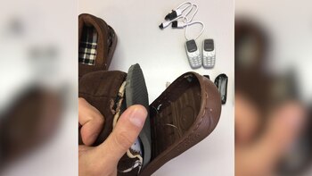 Móvil oculto descubierto en la