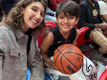 Zoe y su hermano Felipe,