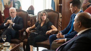 La ministra junto al gobernador