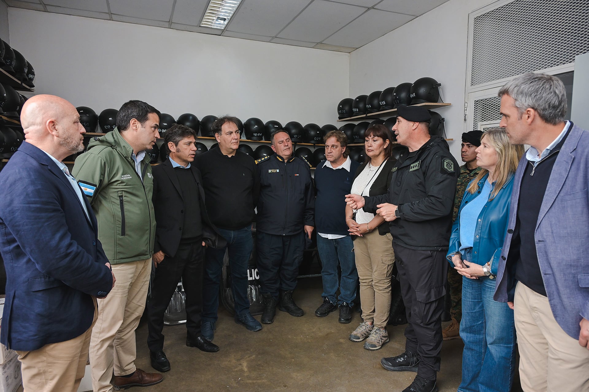 El gobernador Axel Kicillof mantiene una reunión sobre seguridad junto al intendente Ramón Lanús y el dirigente Juan Grabois en San Isidro.