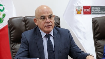 Ministro de Justicia acusa al Congreso de tener un “espíritu mezquino” frente al avance del crimen organizado en los penales