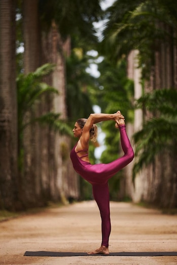 La formación de esta referente