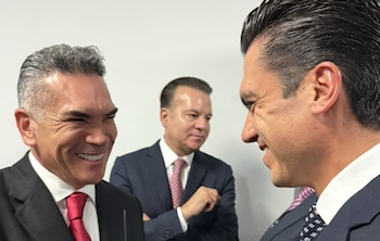 PRI afina alianza con el PAN: ve viable “ganar” 12 estados en los comicios de 2027. (X/@alitomorenoc)