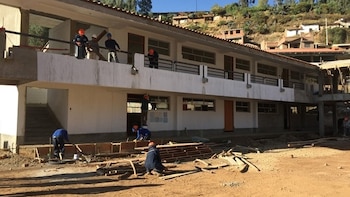 Pesima infraestructura educativa- Junin- Peru