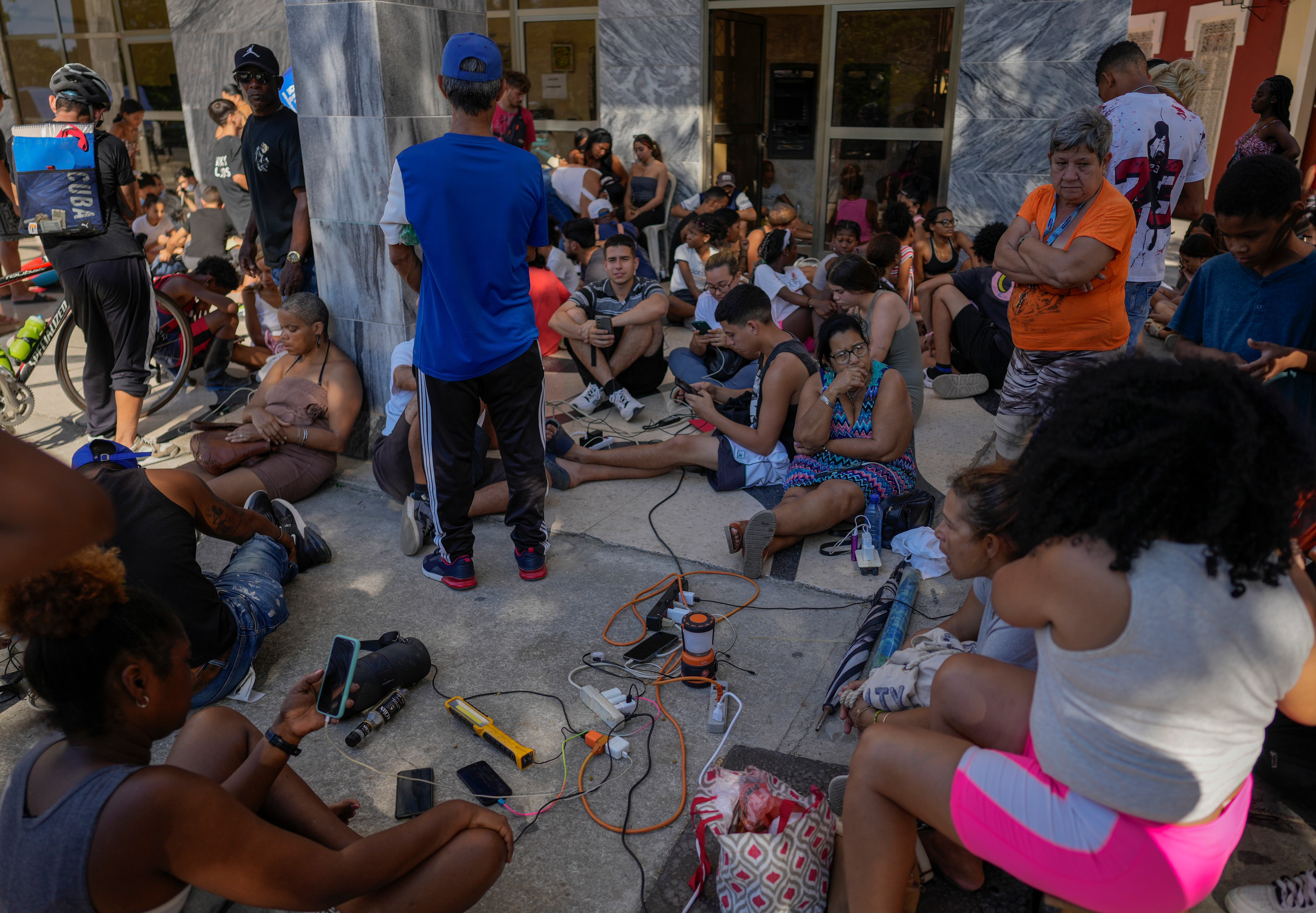 La crisis energética en Cuba se agrava por déficit de generación, escasez de combustible y altas temperaturas (AP/ARCHIVO)