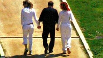 Berlusconi solía invitar a jóvenes