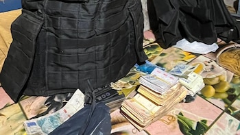 Amenazaban y baleaban a los