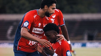 Medellín celebró en el último minuto por la Liga BetPlay: superó al Deportivo Cali por 1-0 en el Atanasio Girardot