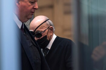 Lewis llega a la Corte de los Estados Unidos en Manhattan para ser sentenciado en un tribunal de Nueva York, después de declararse culpable en enero (REUTERS/Eduardo Munoz)