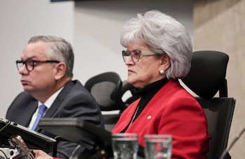 La magistrada defendió su permanencia y afirmó que “no hay edad” para servir al país cuando una persona conserva sus capacidades y compromiso. Cortesía: Diario Extra