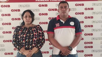 Yesim Linarez y Luz Celeste