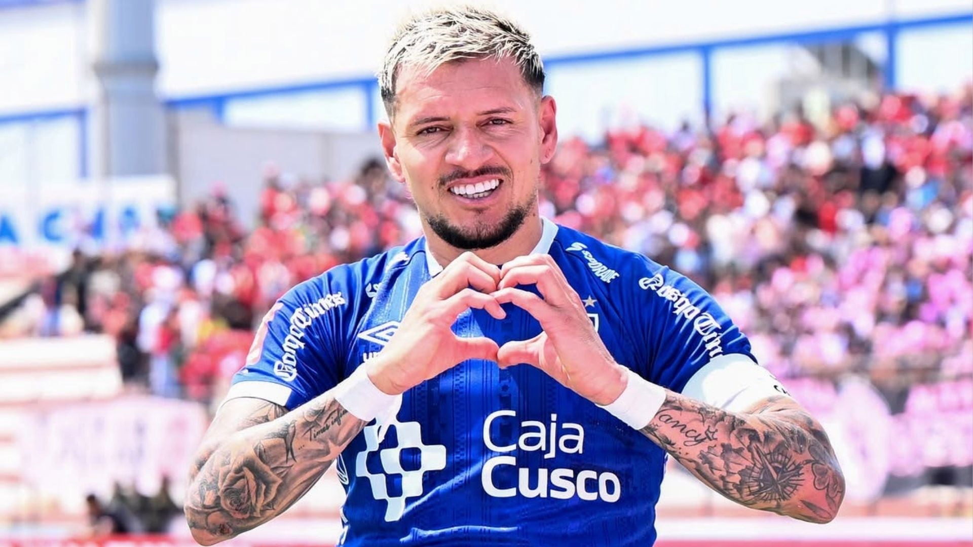 Carlos Garcés se convirtió en el tercer máximo goleador en la historia de Cienciano. Crédito: Instagram Cienciano.
