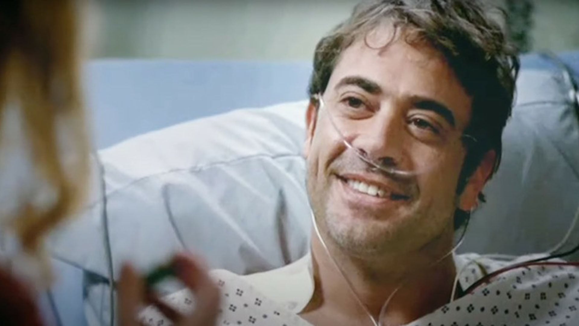 Jeffrey Dean Morgan confesó que le rogó a la guionista Shonda Rhimes permanecer en la serie