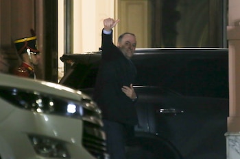 Javier Milei le toma juramento a al nuevo Jefe de Gabinete, Diego Santilli - Casa Rosada - Manuel Adorni