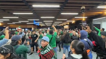 Así ayudó el Metro CDMX para que un estudiante del IPN recuperara su billetera extraviada después del México vs Ecuador