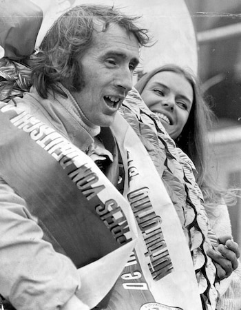 Helen no solo cronometraba a