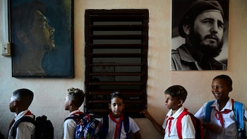 Régimen de Cuba obliga a tener clases presenciales pese a los apagones, escasez de combustible y déficit docente