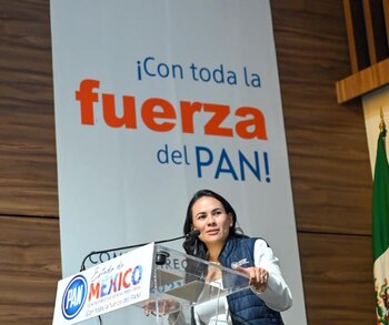 La candidata del PRI-PAN-PRD-NA, Alejandra