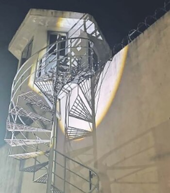 Los ocho presos estaban recluidos