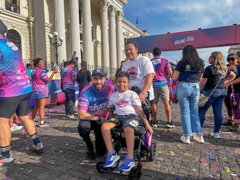 La Sívar Run se consolidó como una actividad anual de recaudación para la Fundación Contra la Fibrosis Quística del Hospital Benjamín Bloom. (Foto cortesía Alcaldía de San Salvador Centro)