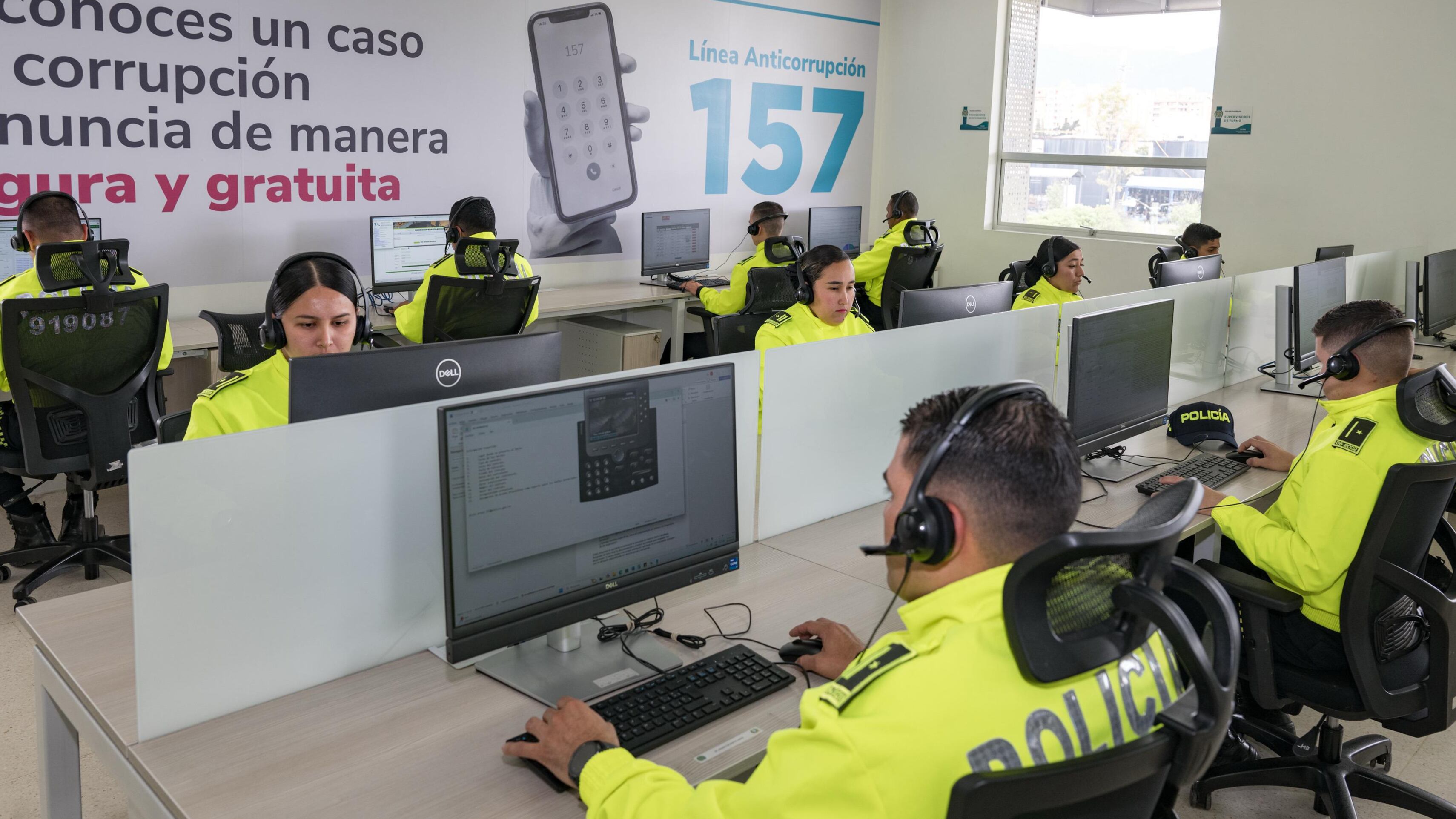 Línea 157 dedicada a combatir la corrupción en Colombia - crédito Ministerio de Defensa