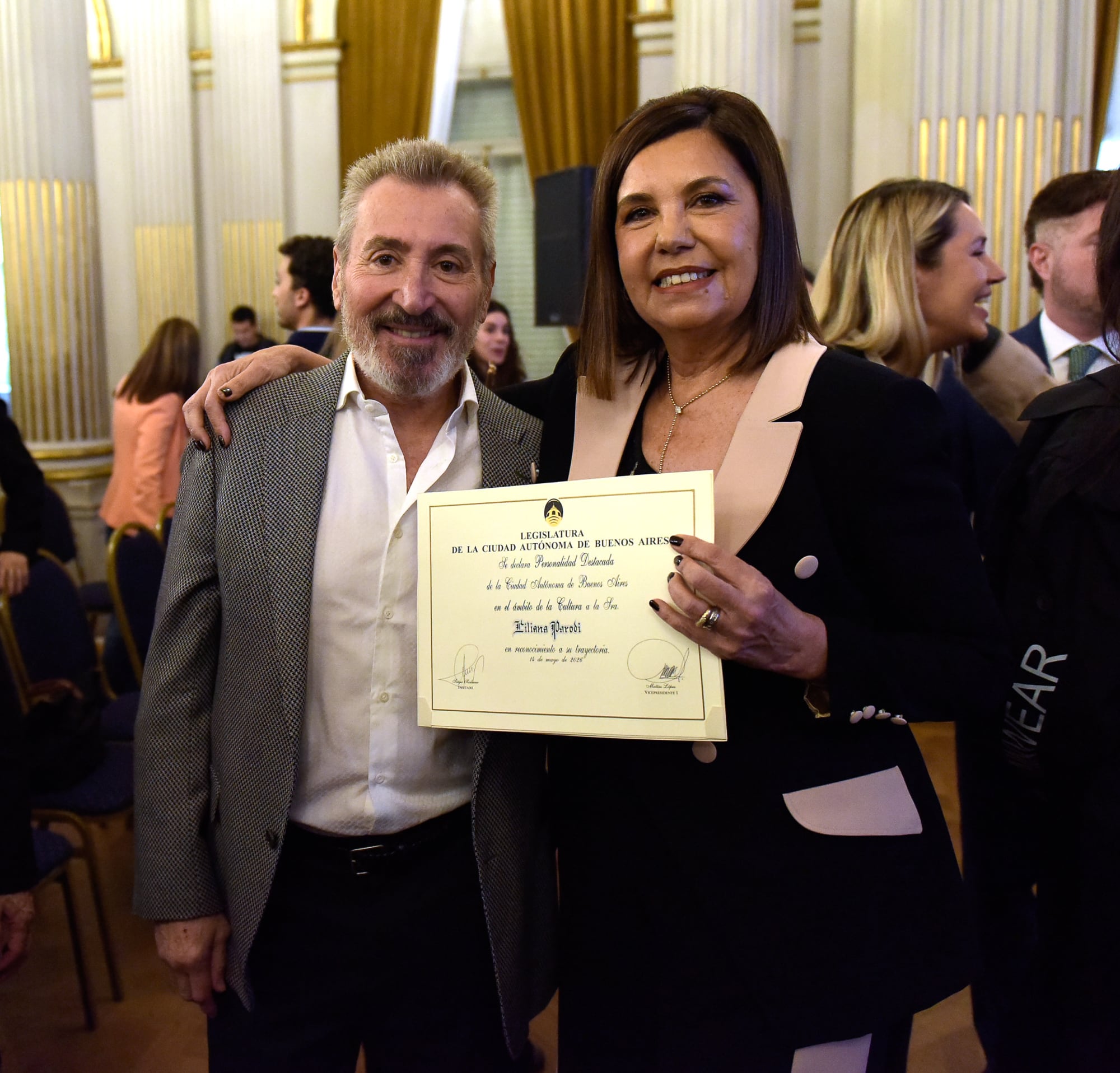 Liliana Parodi junto a Daniel Vila